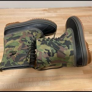 Men’s Sorel 1964 Premium Camo Alpine Tundra Boots